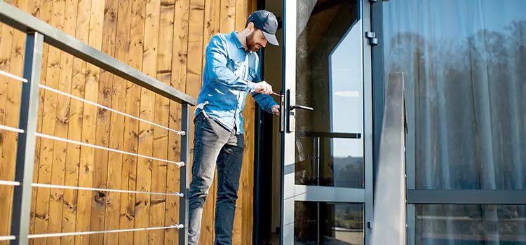 Patio Screen Door Installation Cuyahoga Falls